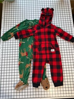 Red & Black Buffalo Plaid Hooded Fleece Footed Romper